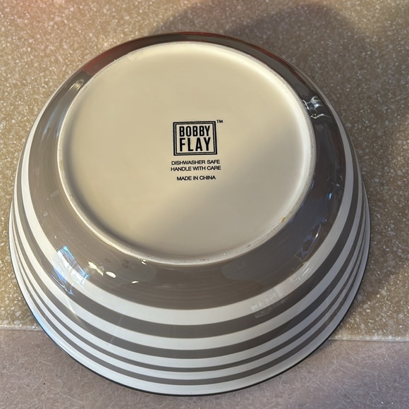 Bobby Flay large pasta bowl. 12”x4”deep. New condition - Picture 3 of 6